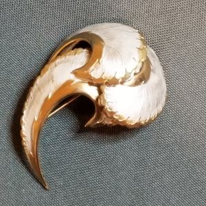 VTG Coro brooch brushed silver on gold tones seashell
